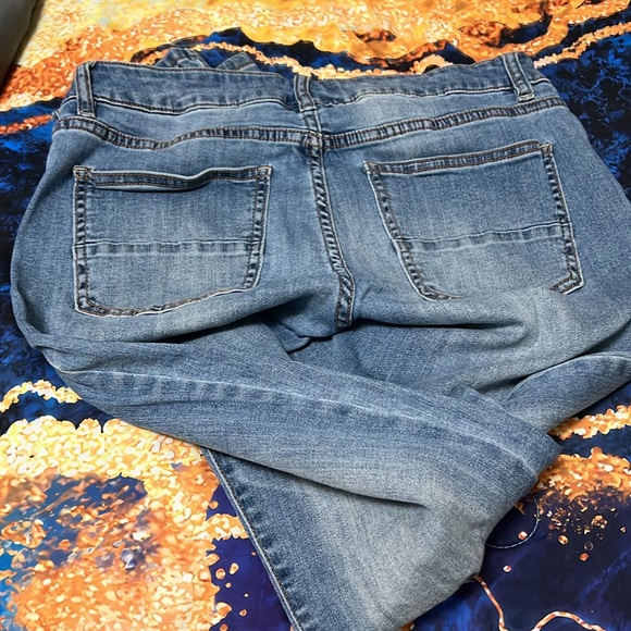 Nice jeans - Picture 3 of 3